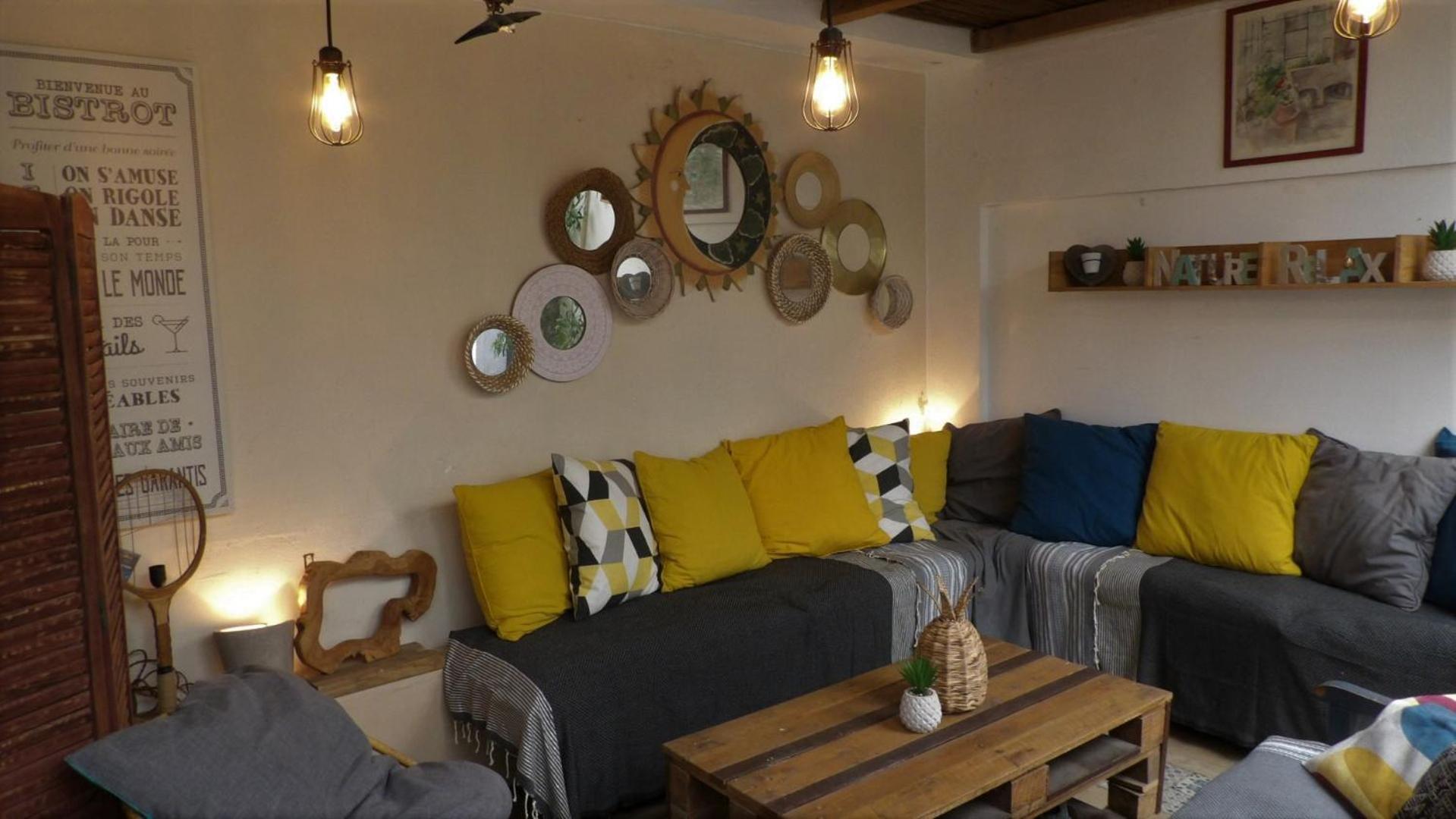 Le Petit Patio Bed & Breakfast Aigues-Mortes Exterior photo
