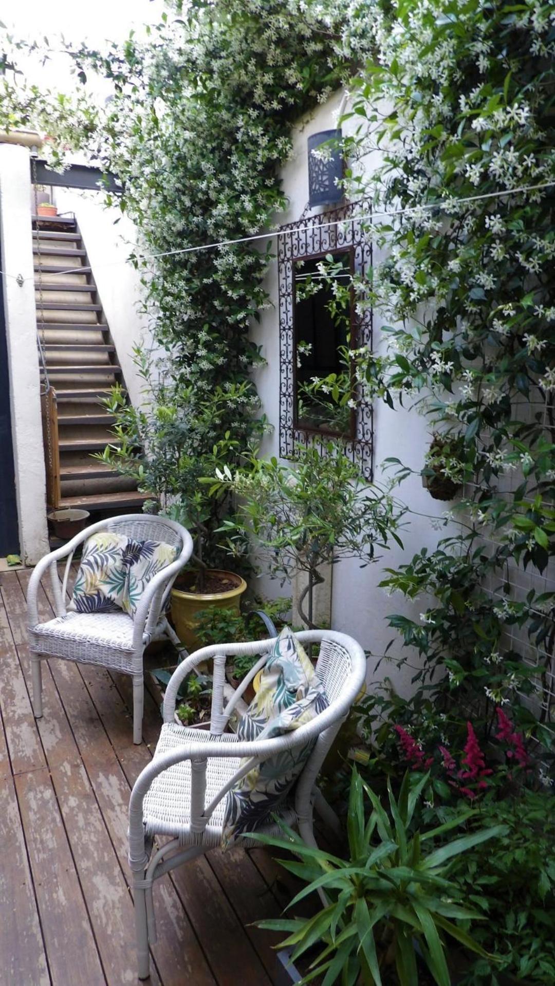 Le Petit Patio Bed & Breakfast Aigues-Mortes Exterior photo